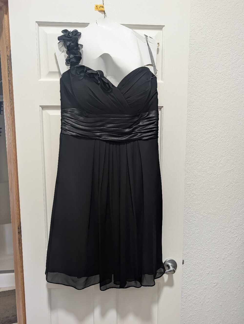 Bill Levkoff Elegant Black One-Shoulder Cocktail Bridesmaid Dress Size 14